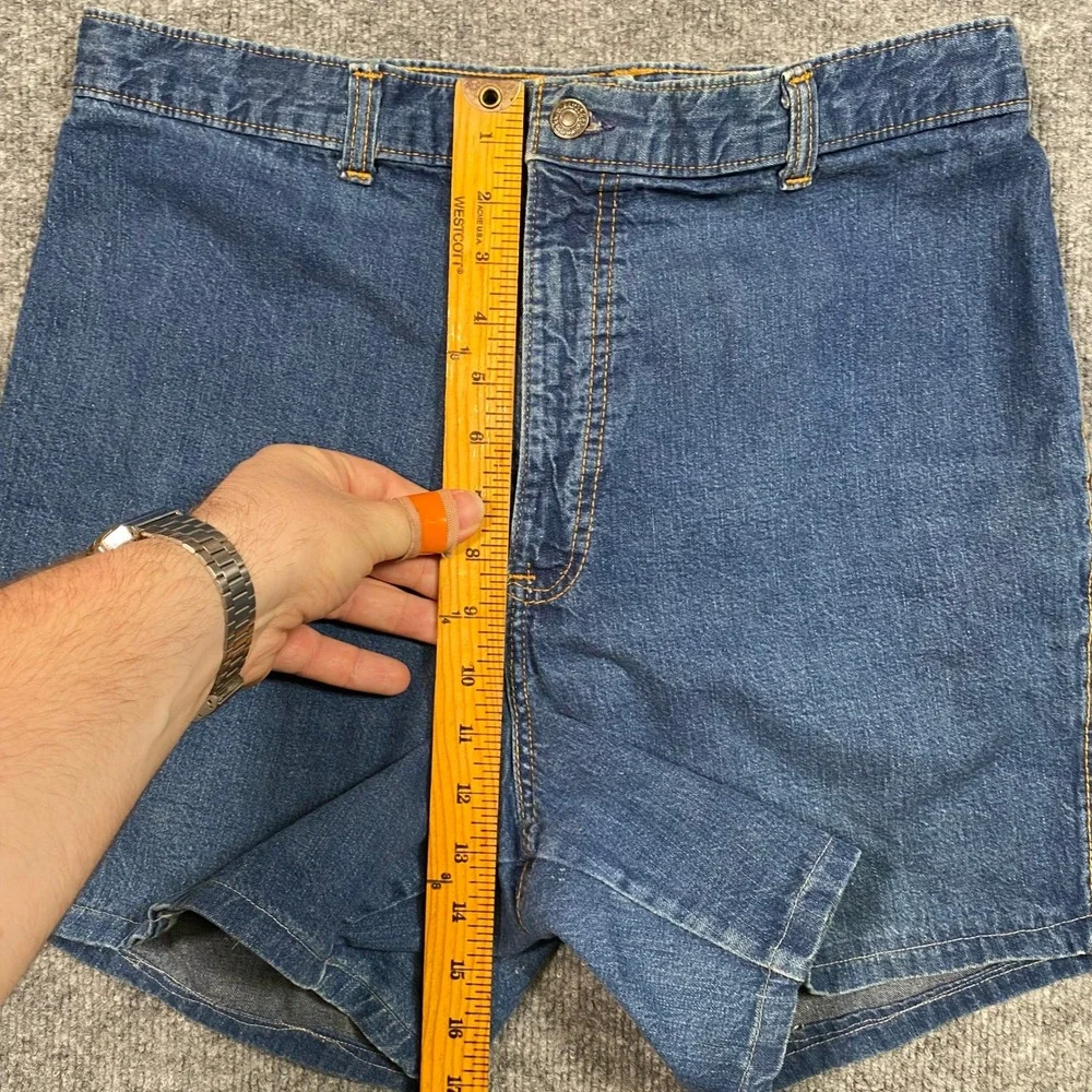 Vintage Levis High Waisted Denim Shorts Medium Wash Blue 32 Waist‎ 90s 776M